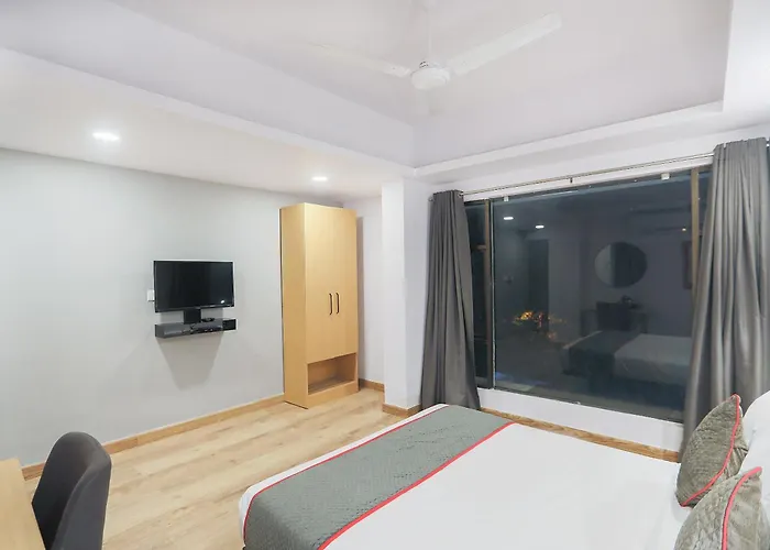 Super Townhouse Suncitel Near Kolkata Airport