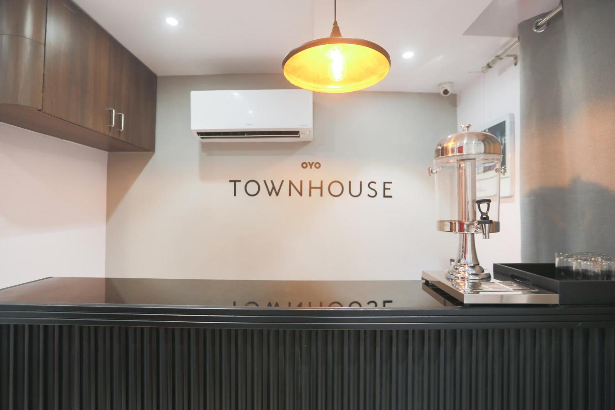 Super Townhouse Suncitel Near Kolkata Airport Hotel Dam Dam